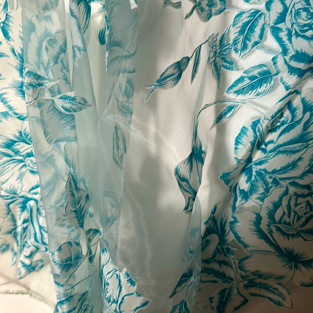 2 feet 2 inches, sheer blue and white rose scarf, minimal catch at corner